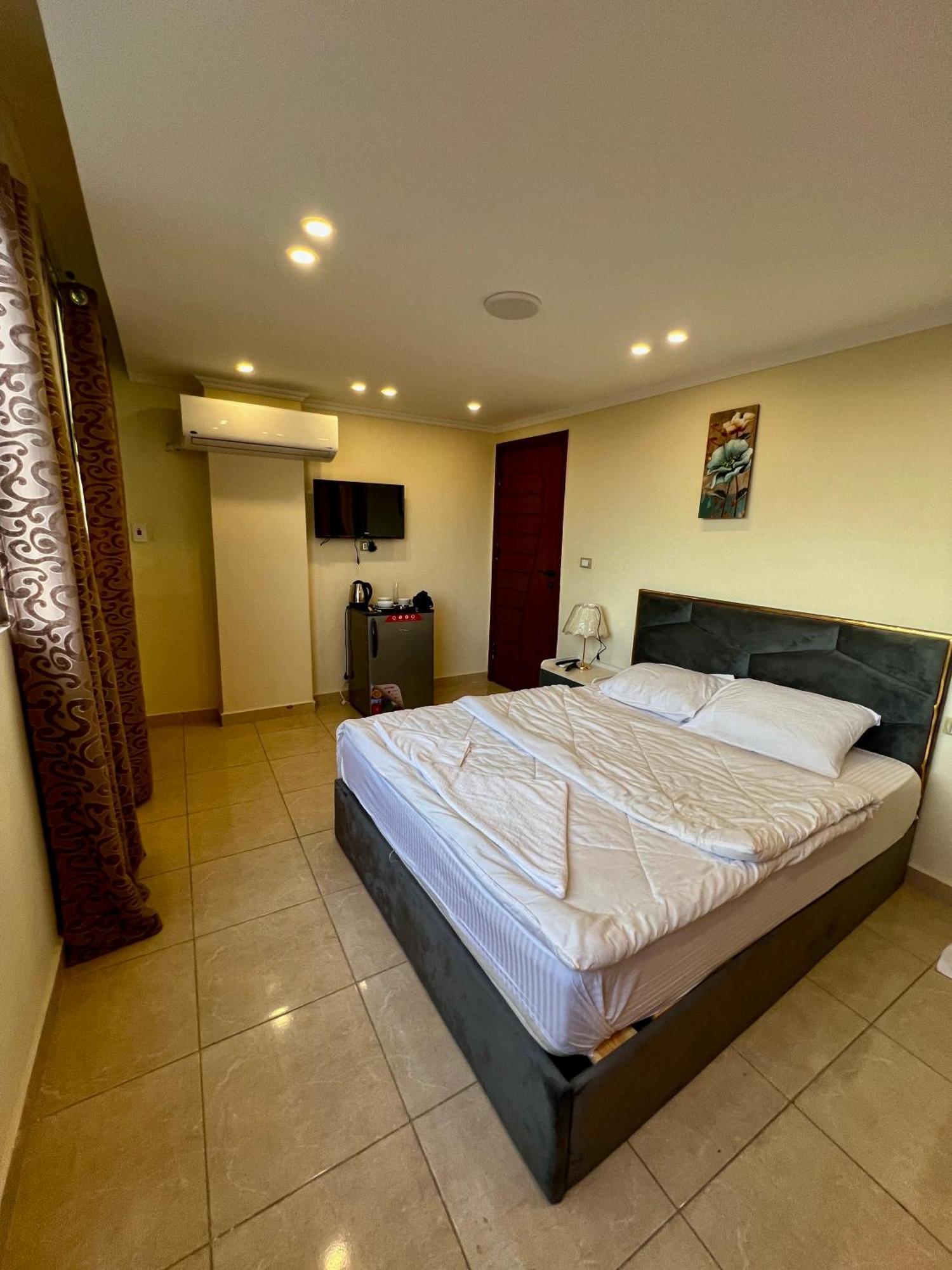 Pyramids Pride Inn Kafret el-Gabal Zewnętrze zdjęcie