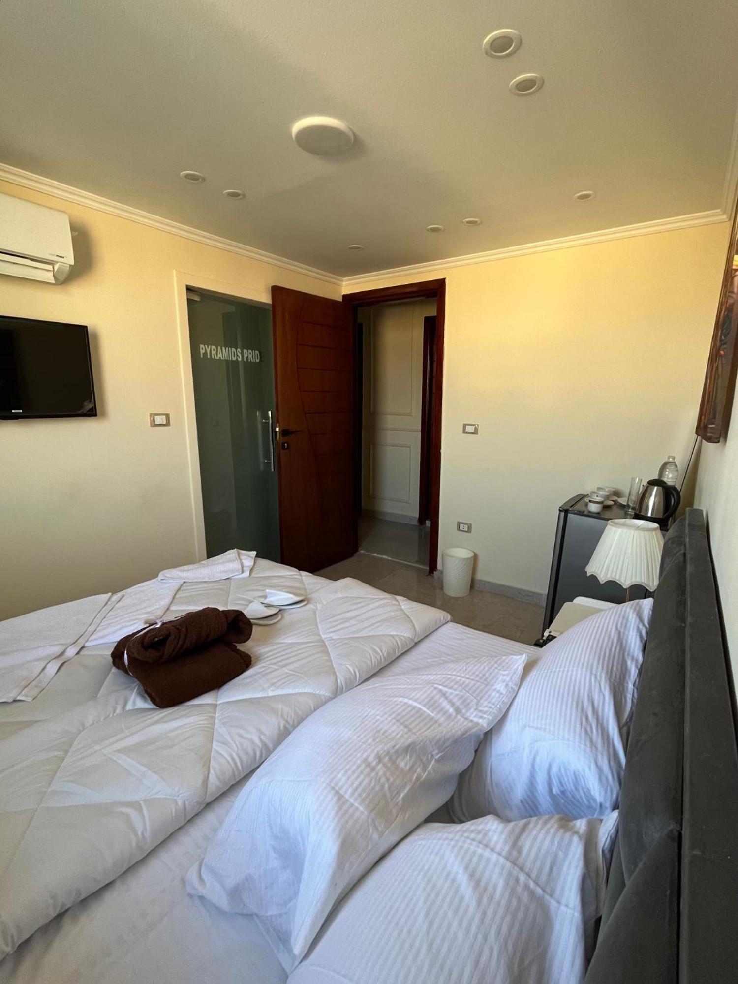 Pyramids Pride Inn Kafret el-Gabal Zewnętrze zdjęcie